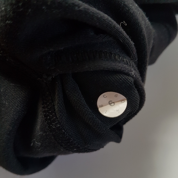 Lululemon Wunder Under - High Rise Tight - Picture 4 of 4